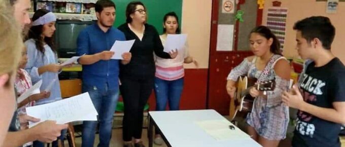 English speaking disciple making group