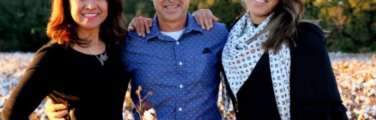 Ed, Ana & Cristi 's vision is to fulfill God's vision to Declare His Glory among the nations, His marvelous works among all the peoples!